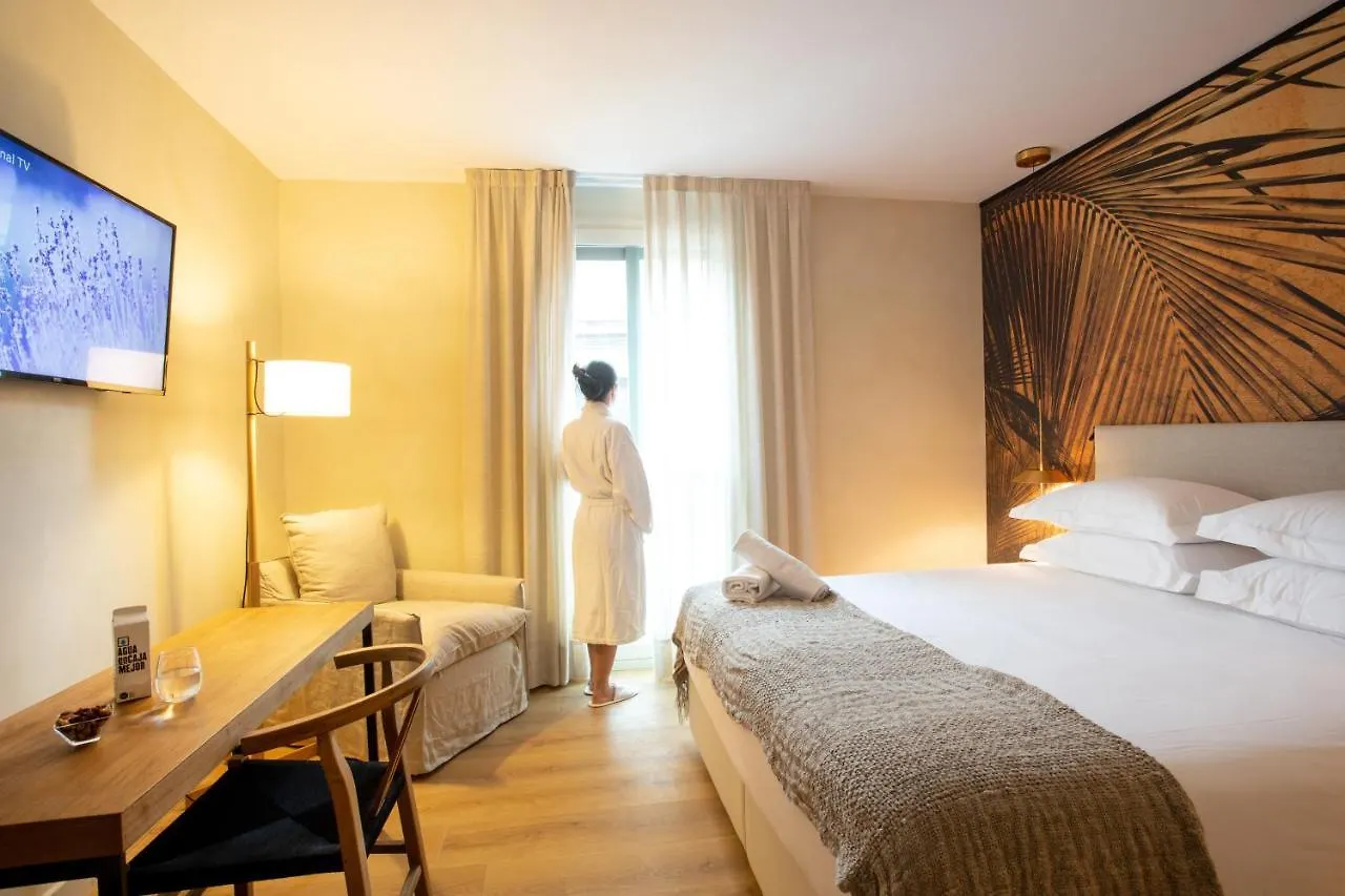 Hotel Ciutat De Gérone